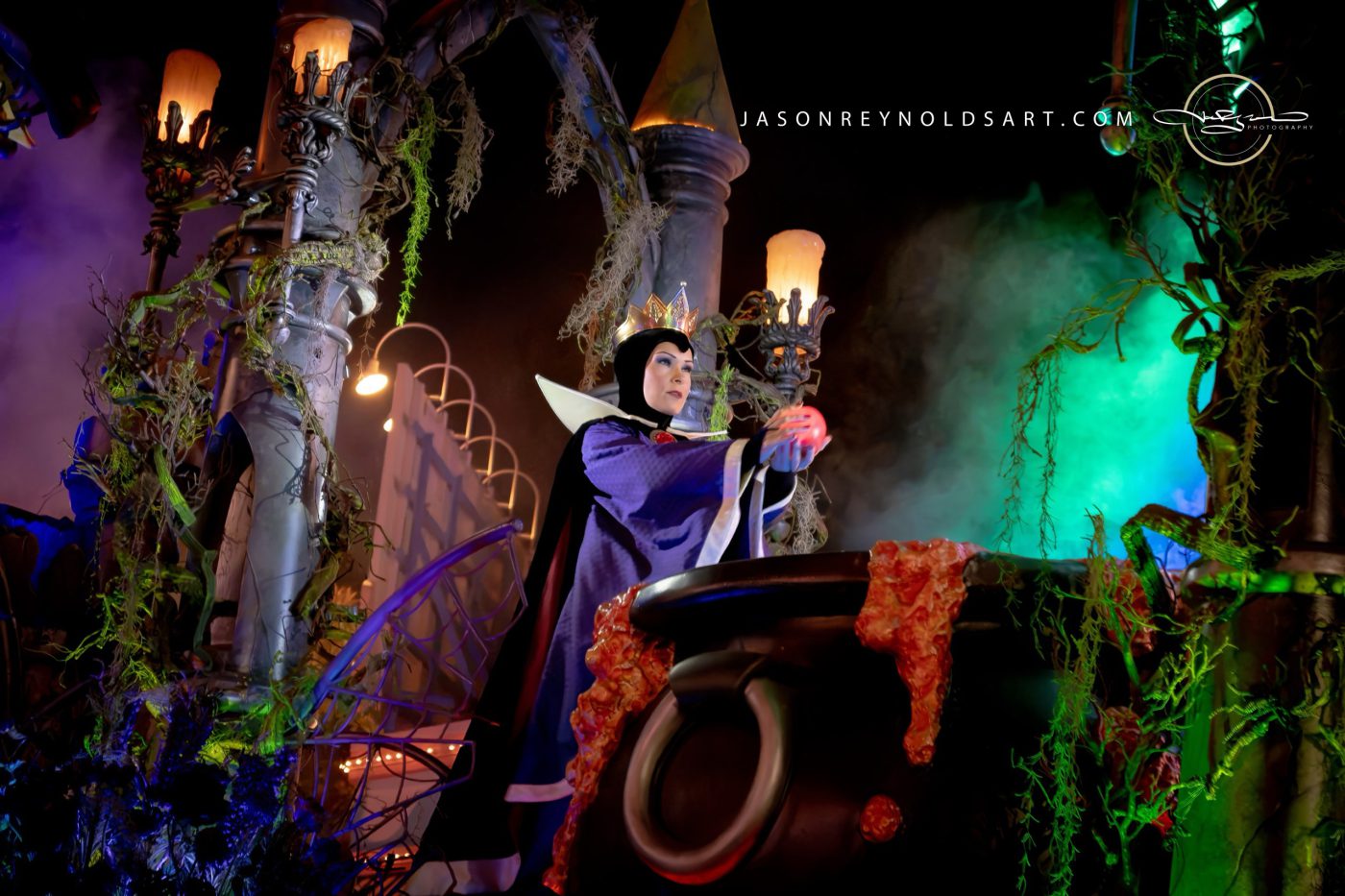 Anaheim — Evil Queen Performer