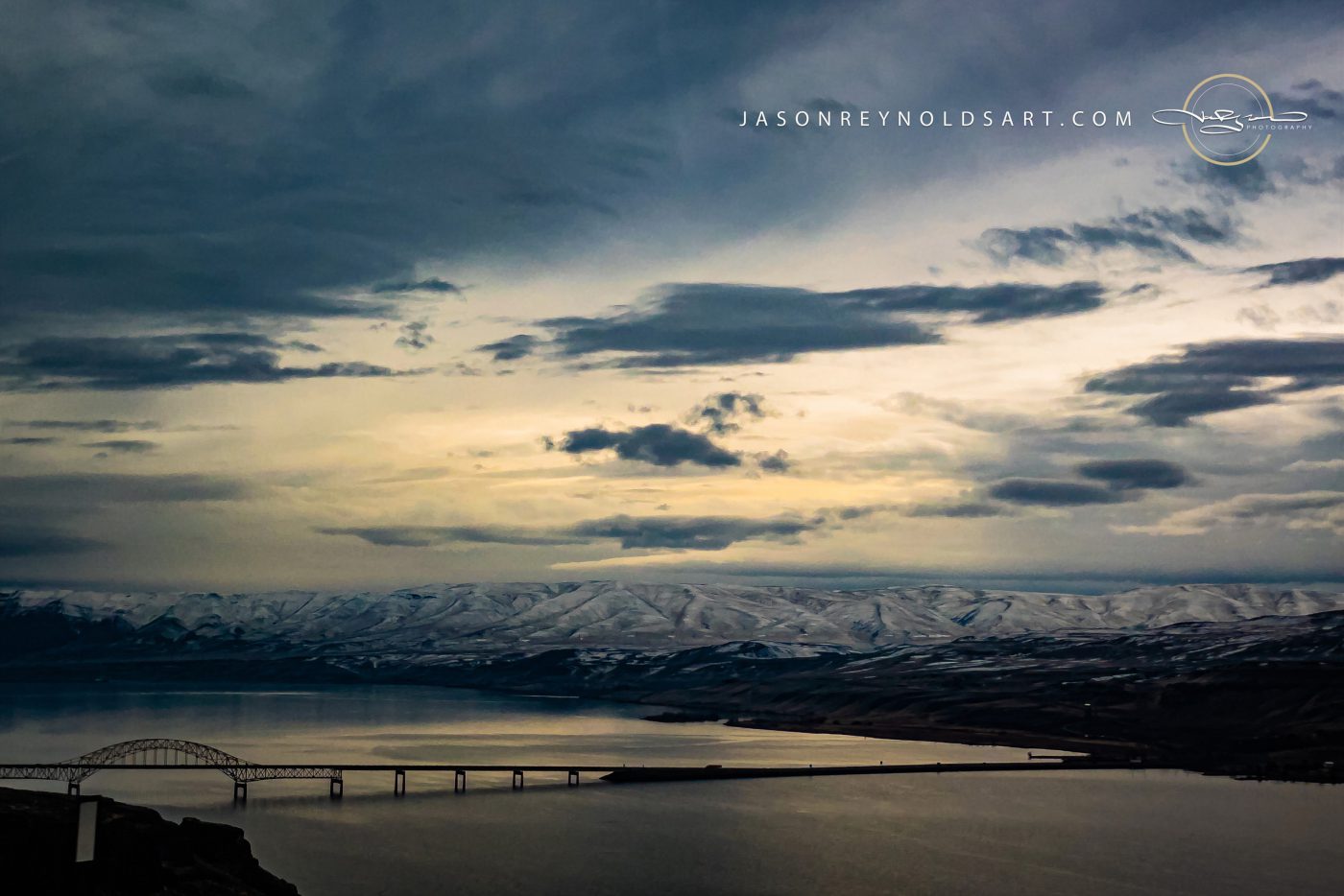 Beverly Cloudscape over Columbia River and Vantage Bridge