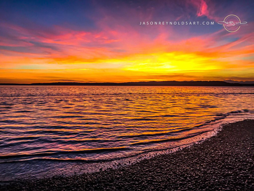 Des Moines — Sunset at Woodmont Beach