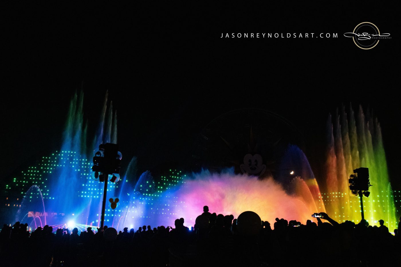 Disney Night: California Adventure Fountain and Light Show