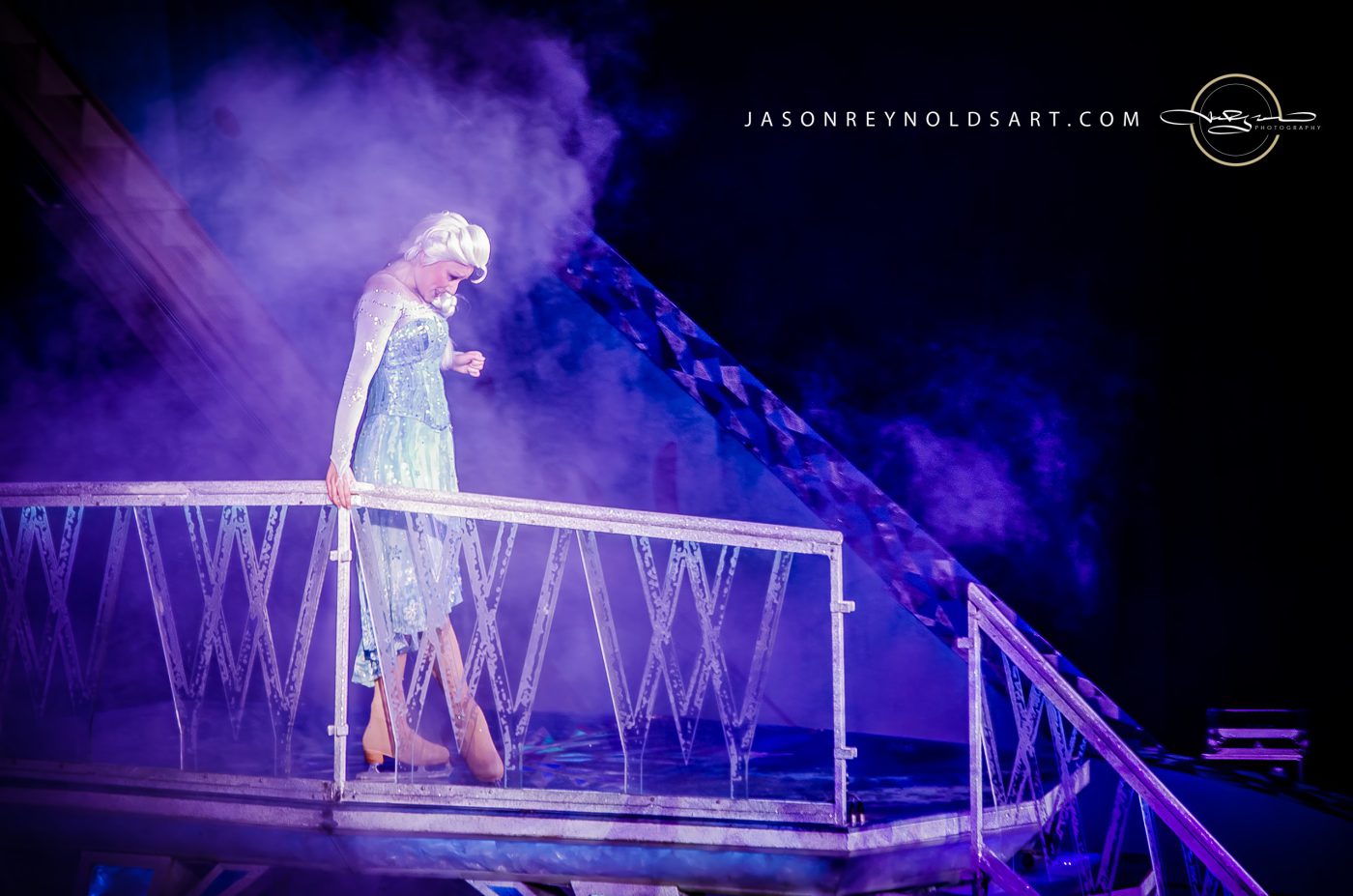 Kent: ice-costumed performer on catwalk