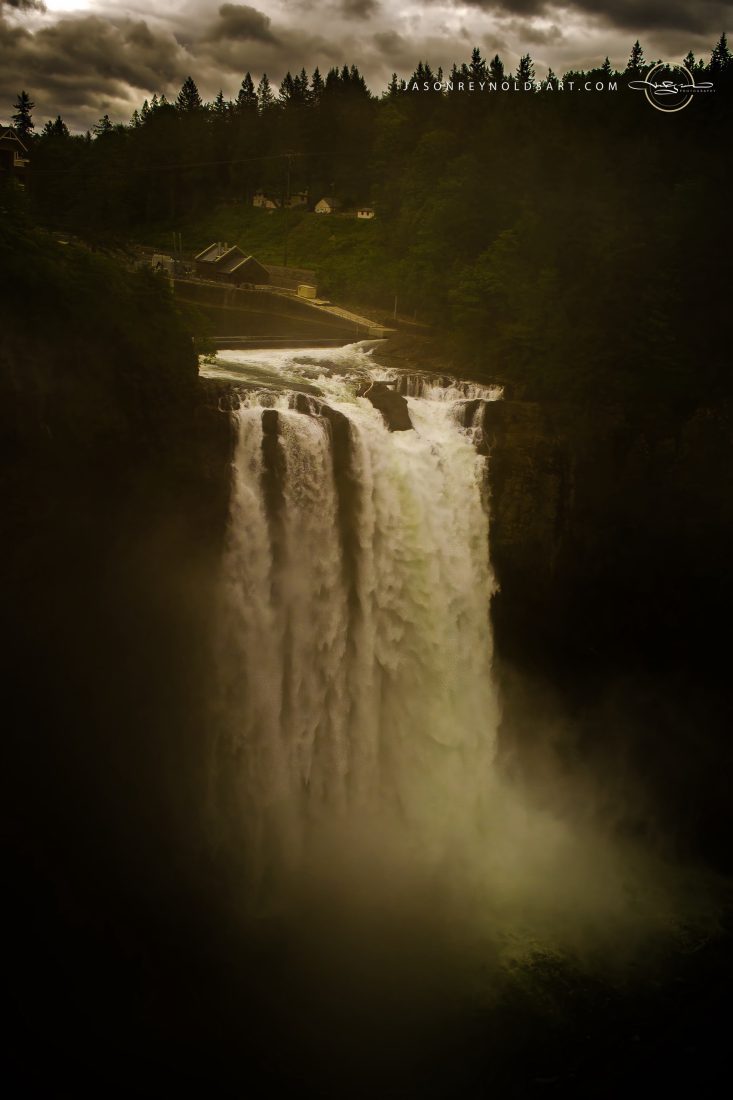 Snoqualmie Falls — Mist and Plunge