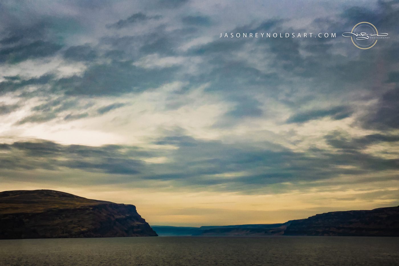 Vantage Skyscape over the Columbia River
