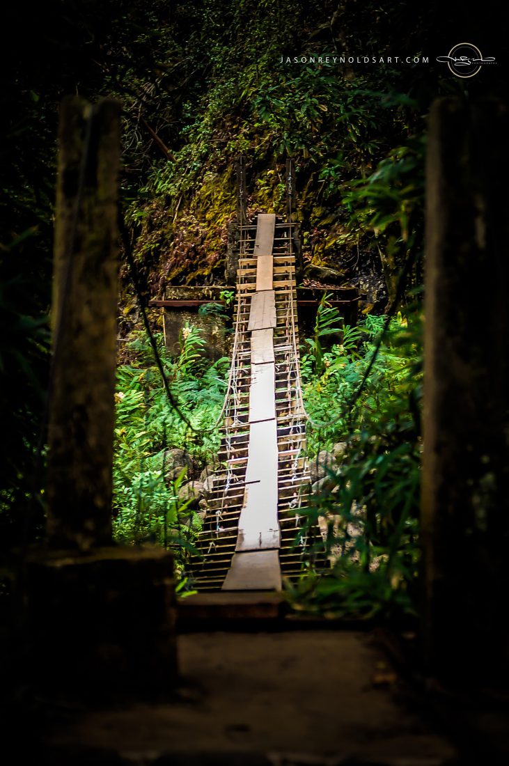 Wailuku — Waihe'e Ridge Trail Swinging Bridge
